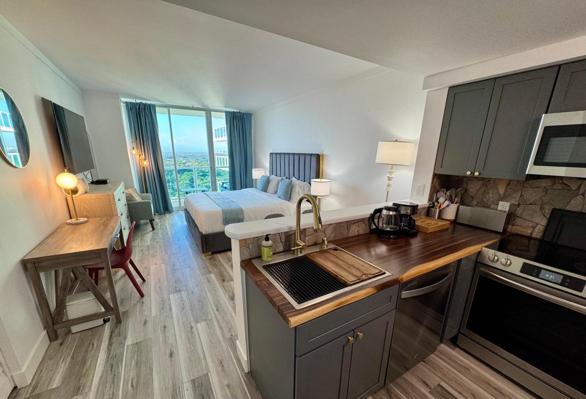 Balcony Ocean View ! Wifi - Pool - Gym - Parking Aparthotel Miami Exterior photo
